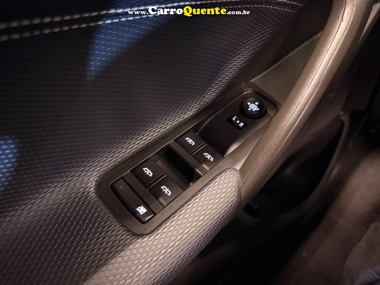 CHEVROLET TRACKER 1.2 TURBO PREMIER 2025 - Loja