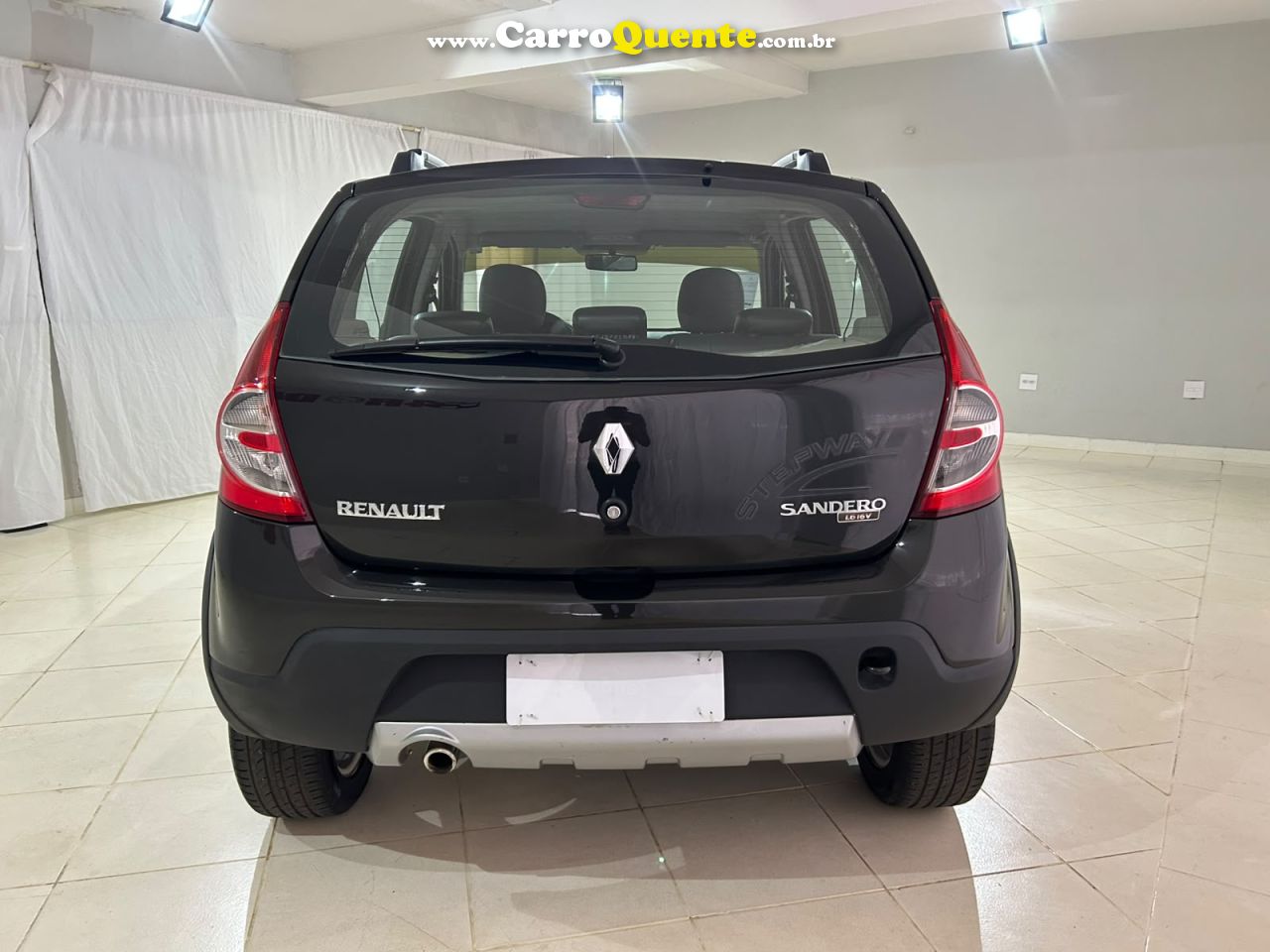 RENAULT SANDERO 1.6 STEPWAY 16V 2011 - Loja