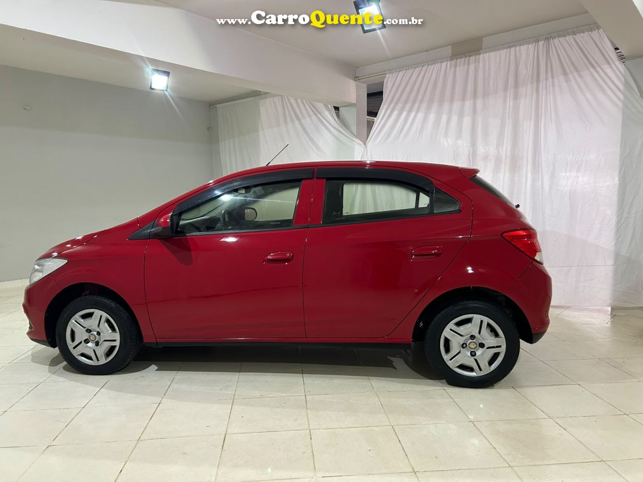 CHEVROLET ONIX 1.0 MPFI LT 8V 2013 - Loja