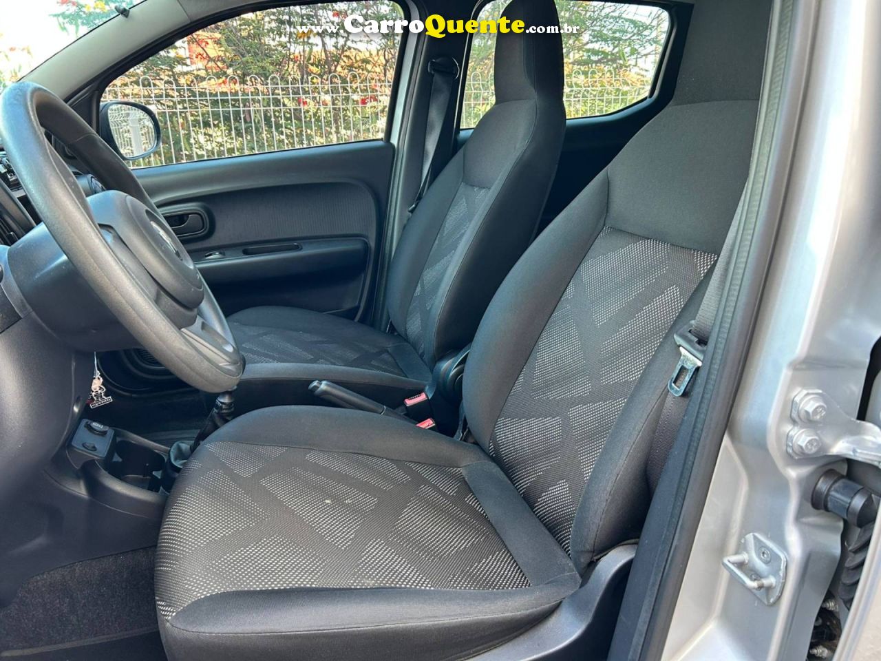 FIAT MOBI 1.0 EVO LIKE 2023 - Loja