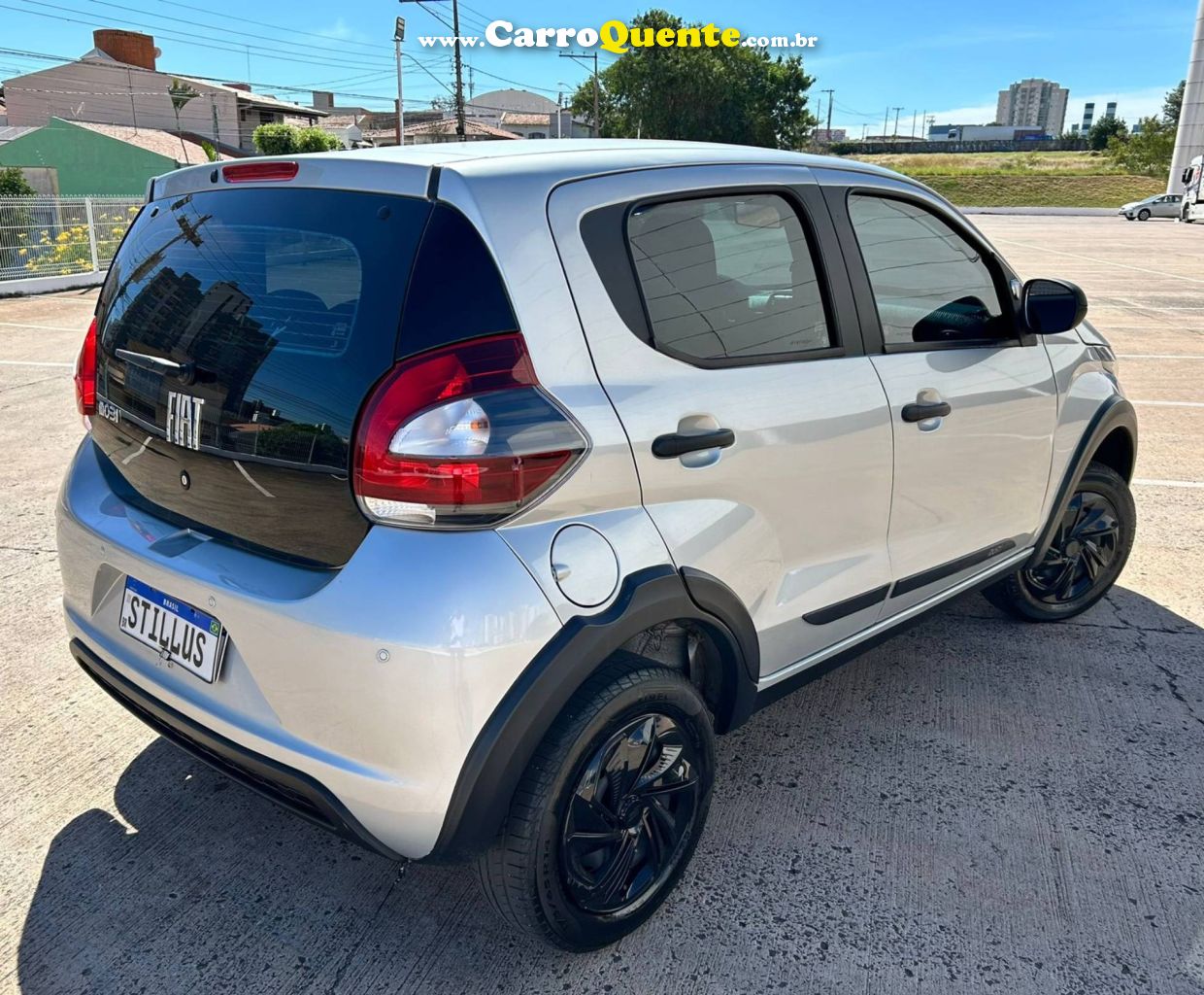 FIAT MOBI 1.0 EVO LIKE 2023 - Loja