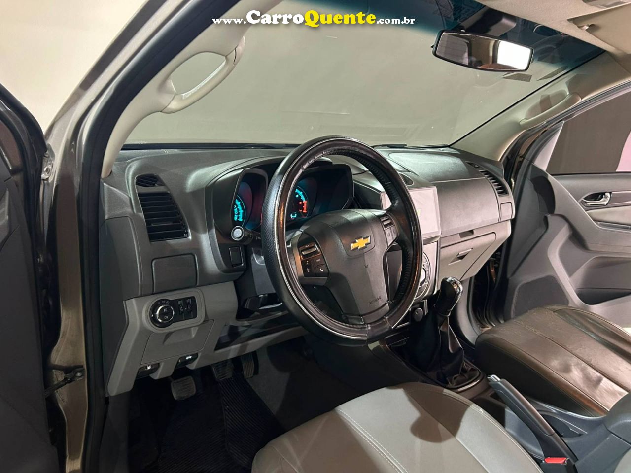 CHEVROLET S10 2.4 LTZ 4X2 CD 8V 2013 - Loja