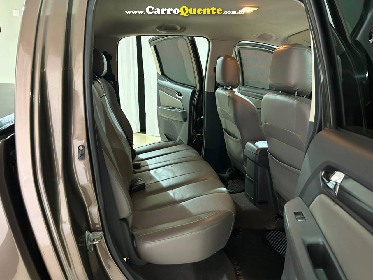 CHEVROLET S10 2.4 LTZ 4X2 CD 8V 2013 - Loja