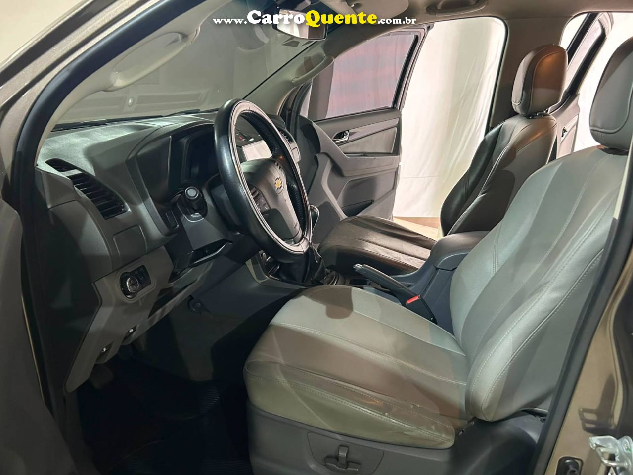 CHEVROLET S10 2.4 LTZ 4X2 CD 8V 2013 - Loja