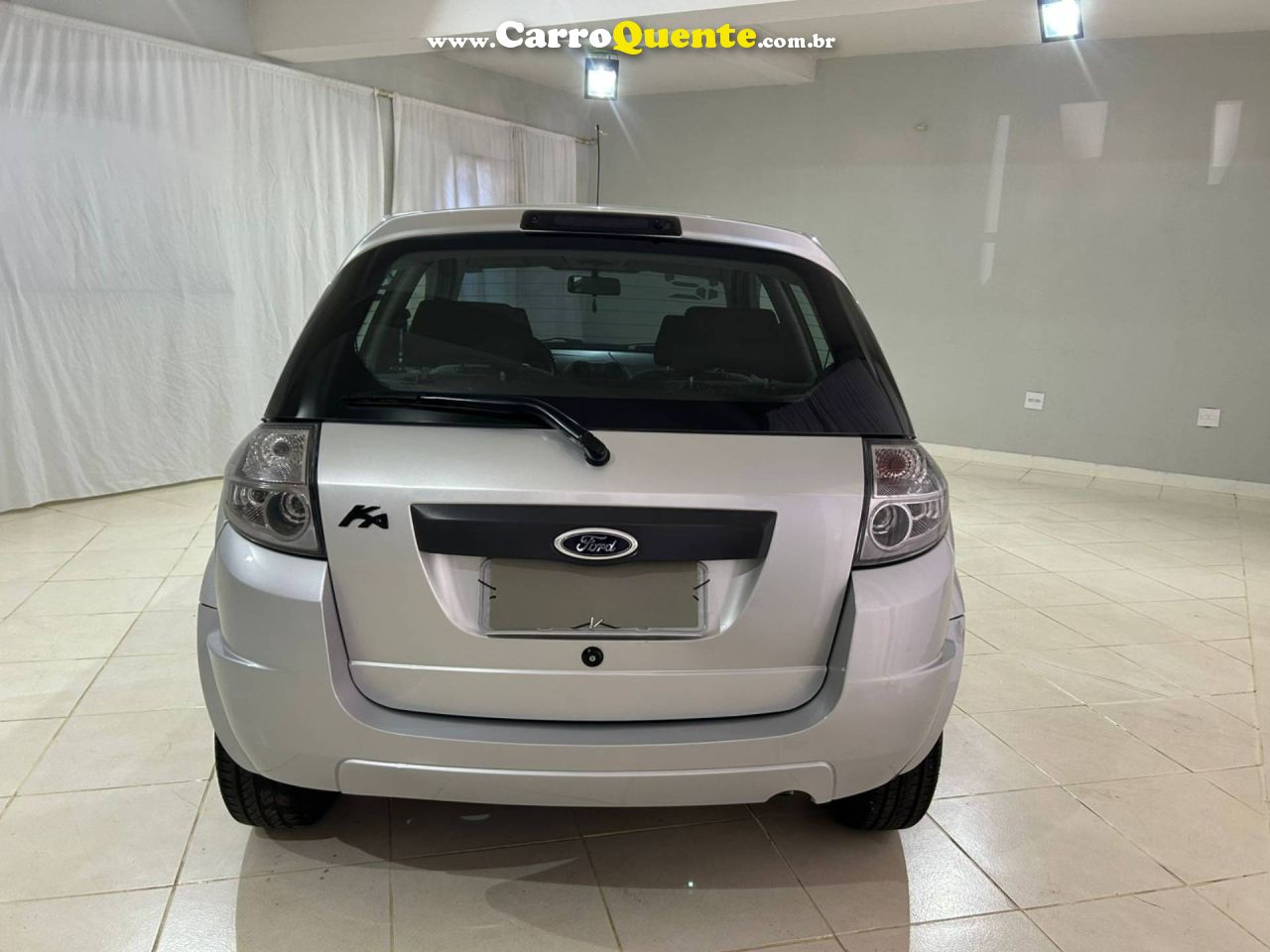 FORD KA 1.0 MPI 8V 2012 - Loja