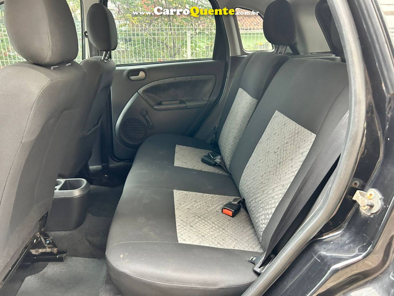 FORD FIESTA 1.6 MPI CLASS HATCH 8V 2013 - Loja