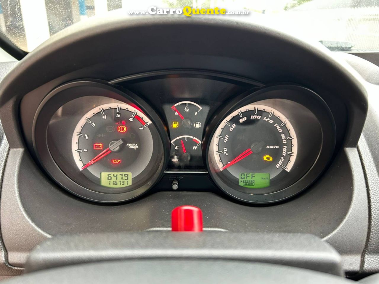 FORD FIESTA 1.6 MPI CLASS HATCH 8V 2013 - Loja