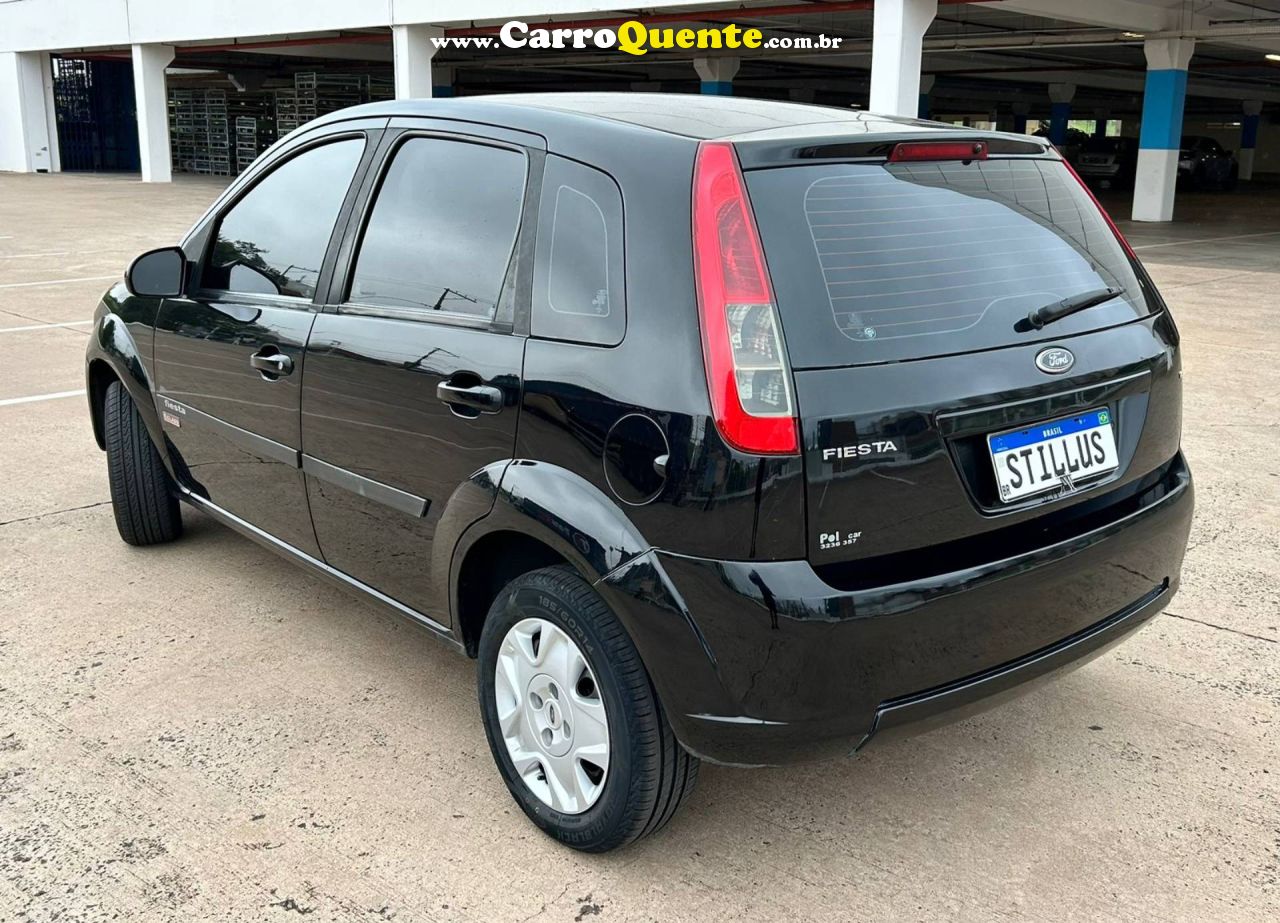 FORD FIESTA 1.6 MPI CLASS HATCH 8V 2013 - Loja