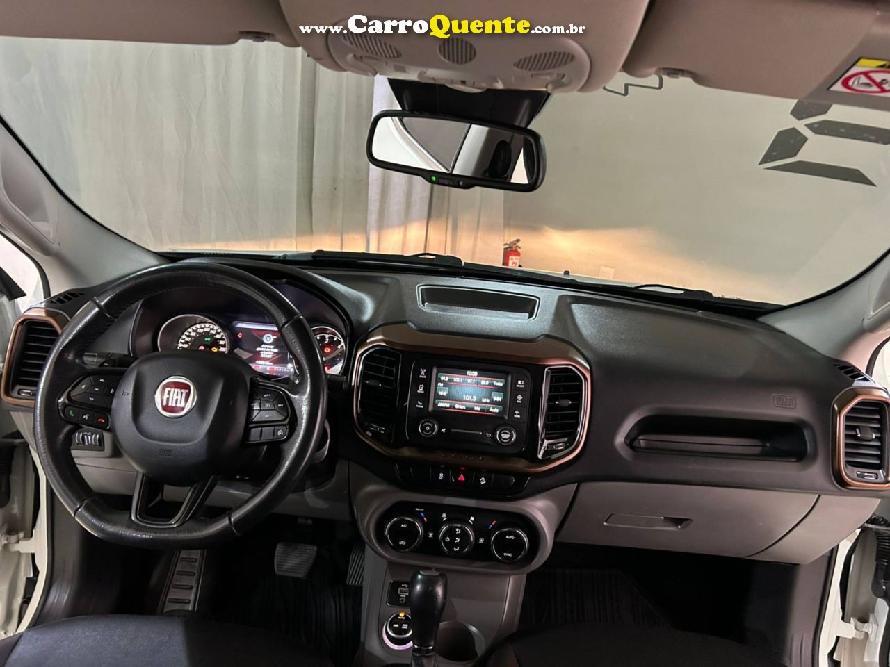 FIAT TORO 2.0 16V TURBO VOLCANO 4WD 2019 - Loja