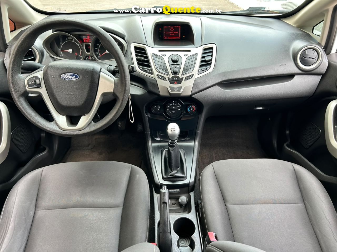 FORD FIESTA 1.6 SE HATCH 16V 2013 - Loja