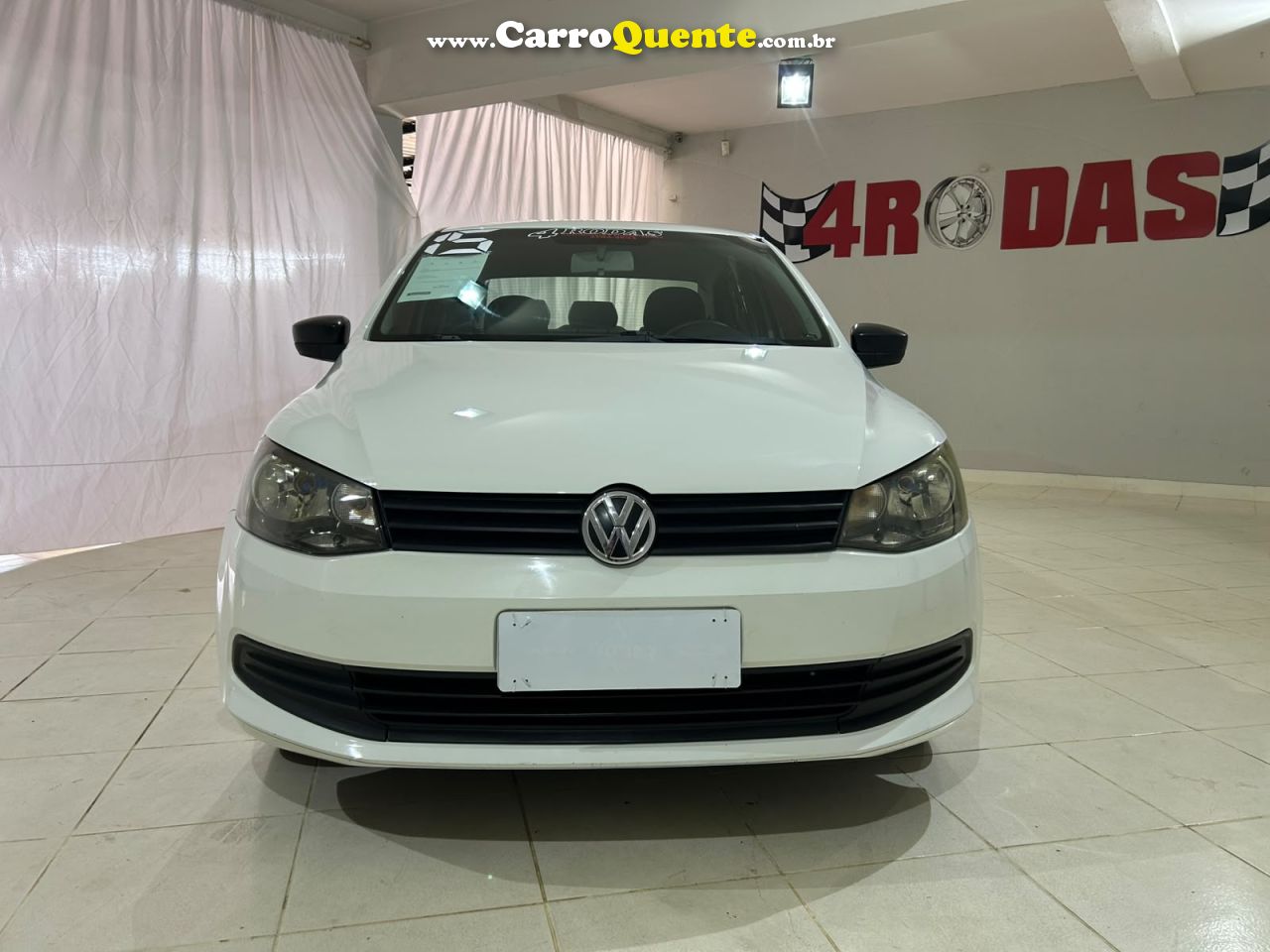 VOLKSWAGEN VOYAGE 1.0 MI TRENDLINE 8V 2015 - Loja