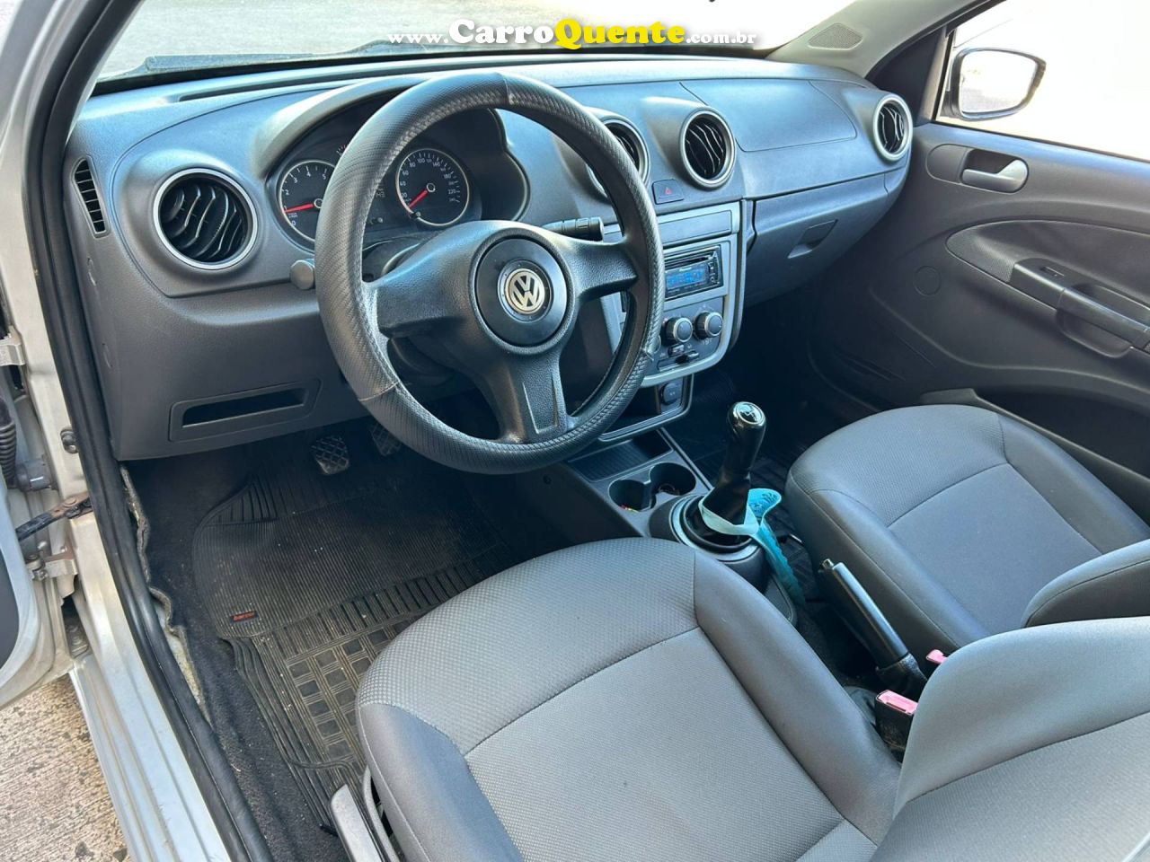 VOLKSWAGEN SAVEIRO 1.6 MI TREND CS 8V G.V 2011 - Loja