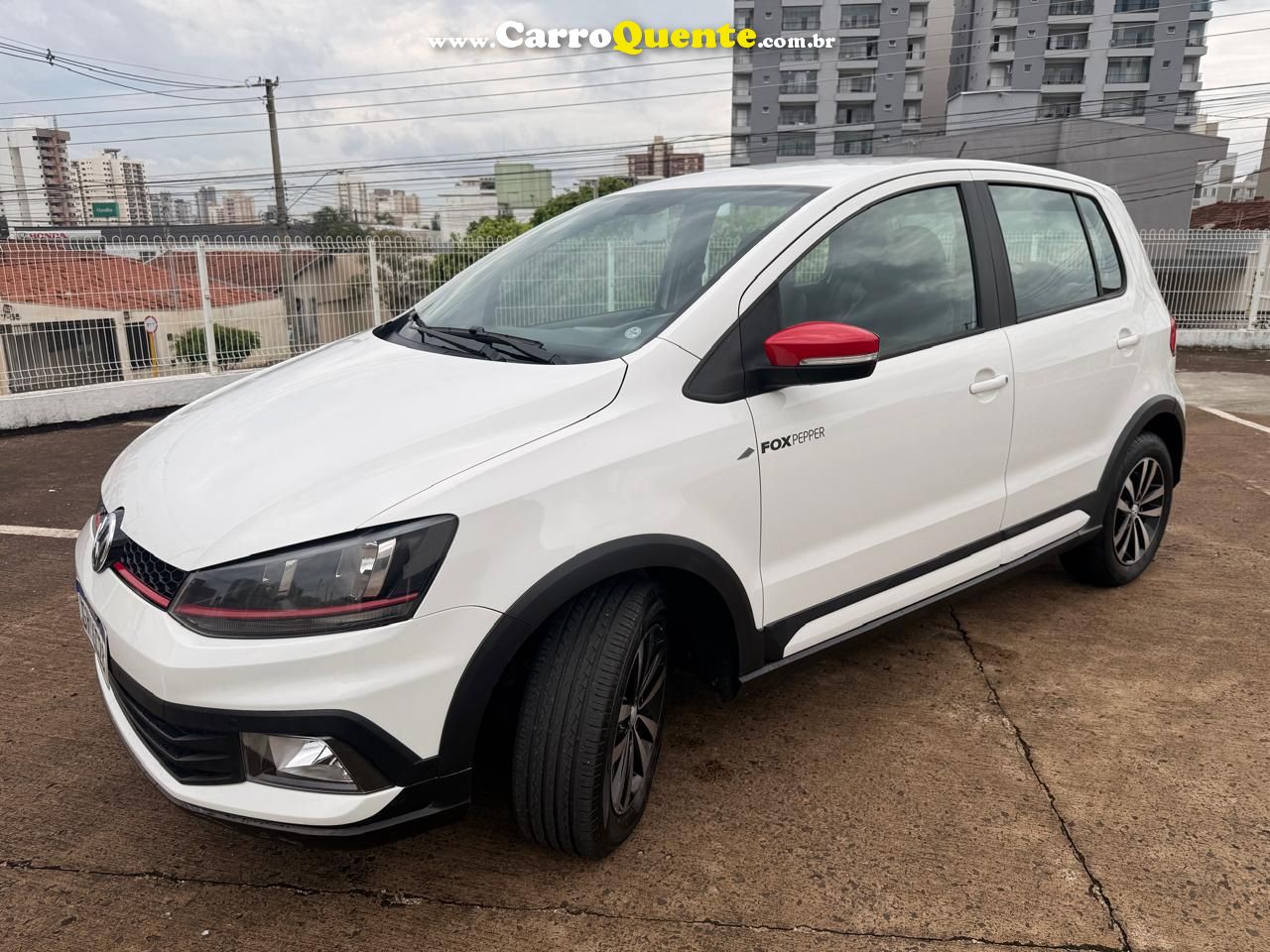 VOLKSWAGEN FOX 1.6 MSI PEPPER 16V 2017 - Loja