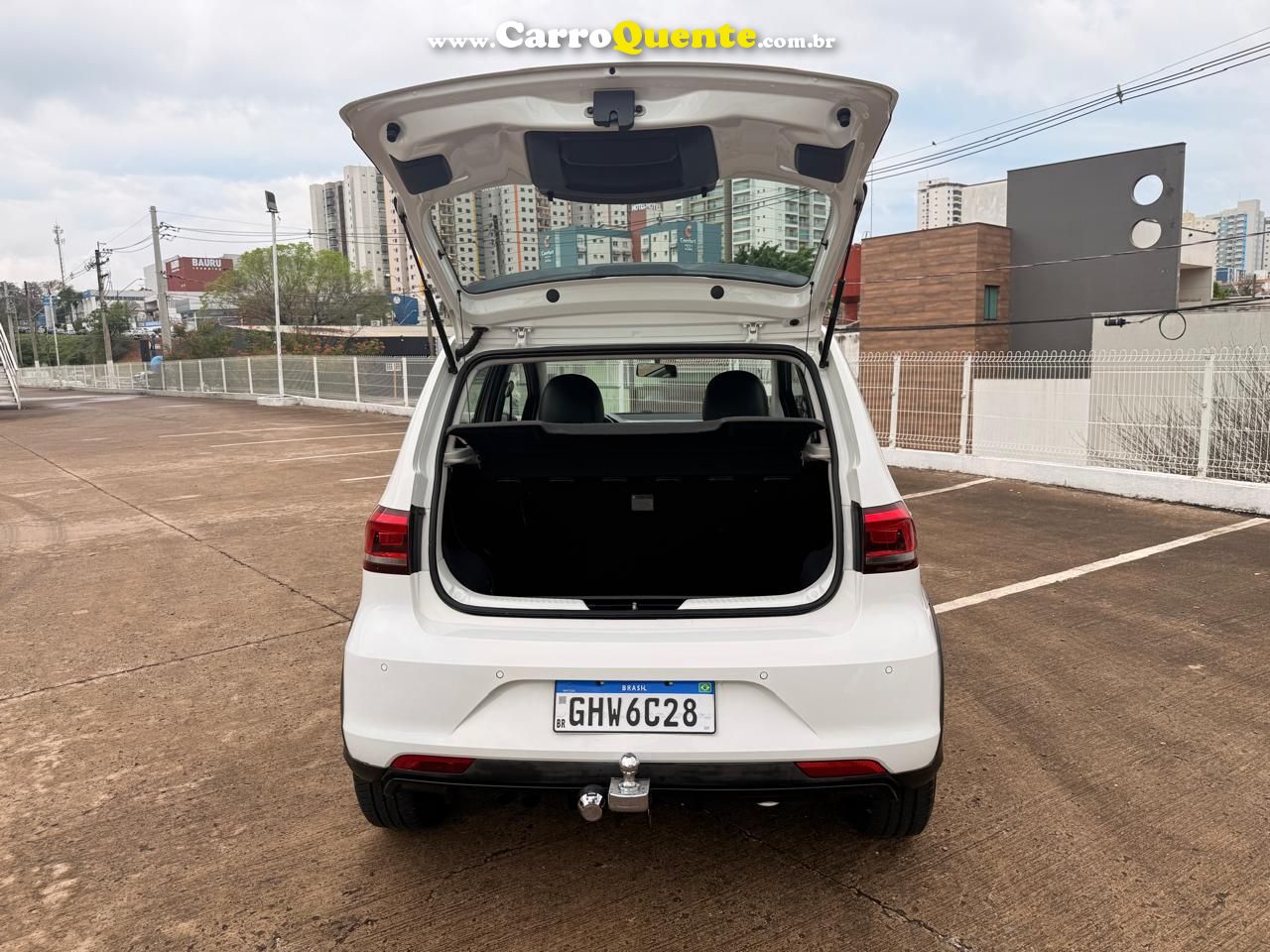 VOLKSWAGEN FOX 1.6 MSI PEPPER 16V 2017 - Loja