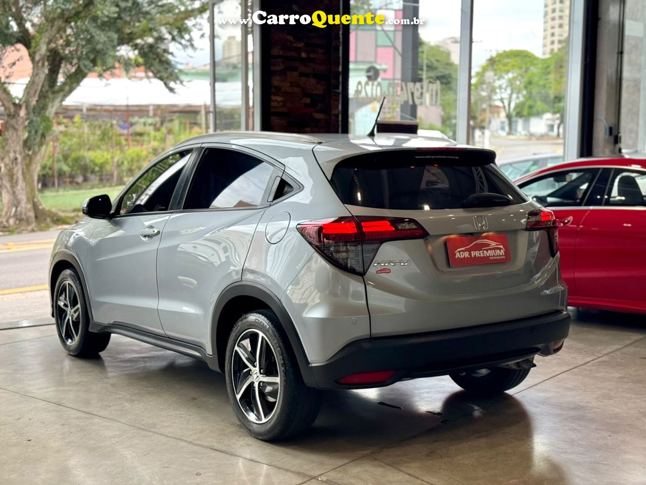 HONDA HR-V 1.8 16V EX 2021 - Loja