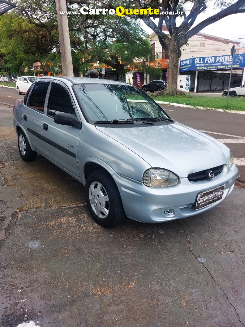 CHEVROLET CLASSIC 1.0 MPFI LIFE 8V 2007 - Loja