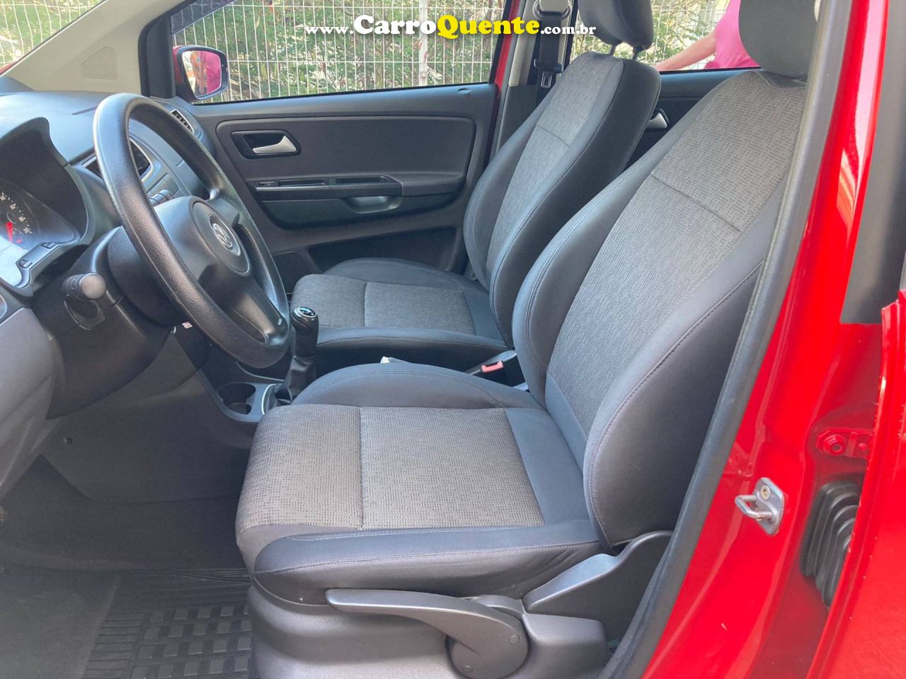 VOLKSWAGEN FOX 1.0 MI 8V 2013 - Loja