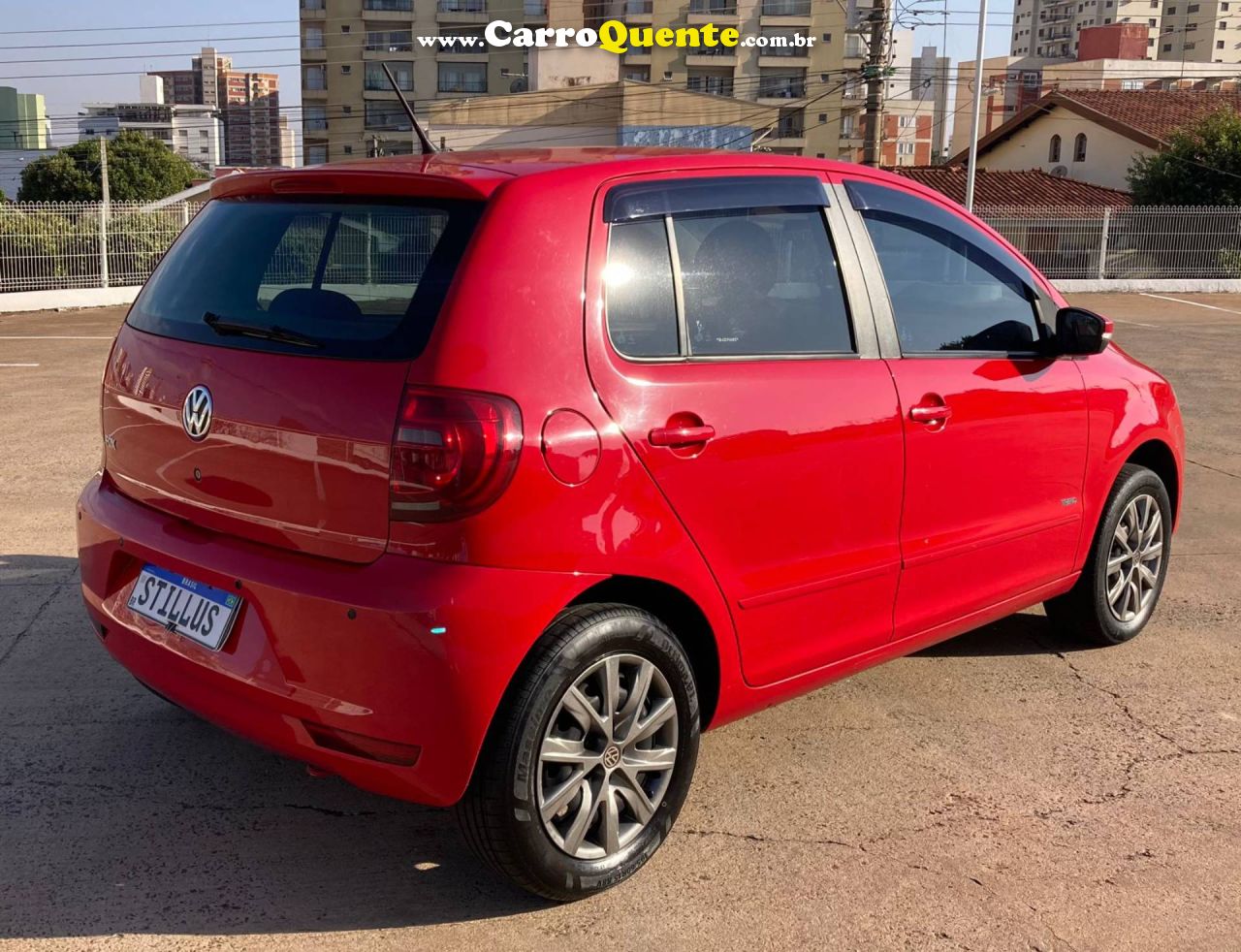 VOLKSWAGEN FOX 1.0 MI 8V 2013 - Loja