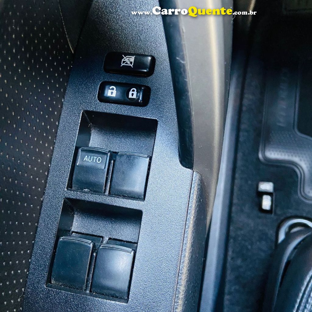 TOYOTA COROLLA 1.8 GLI 16V 2017 - Loja