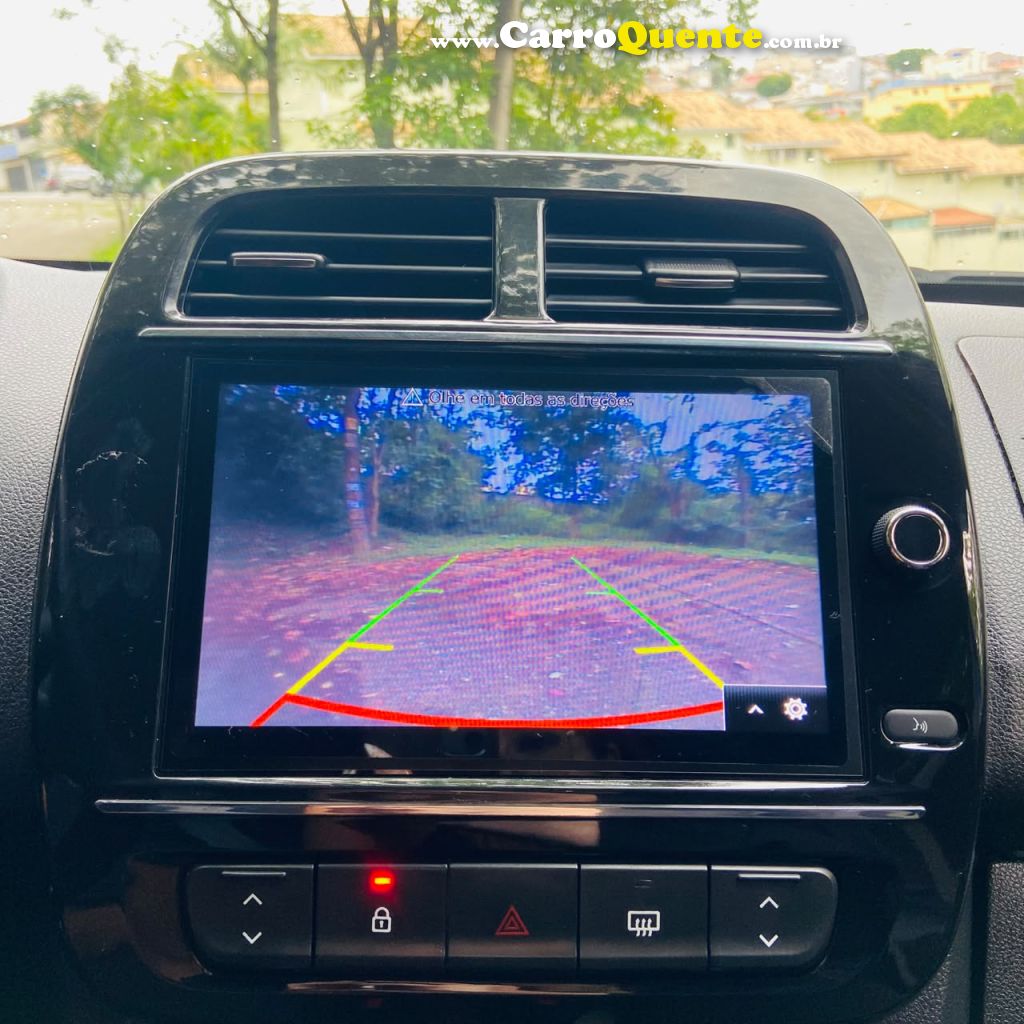 RENAULT KWID 1.0 12V SCE OUTSIDER 2025 - Loja