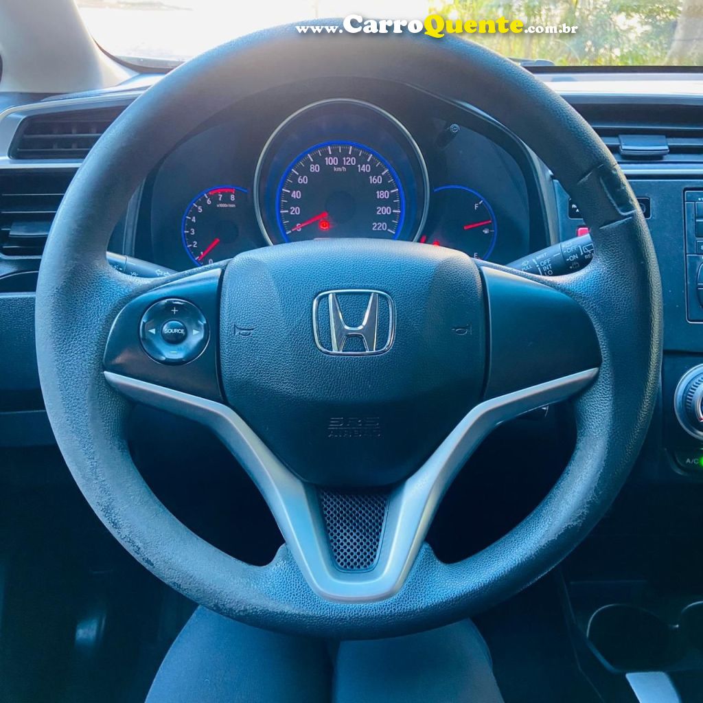 HONDA FIT 1.5 LX 16V 2017 - Loja
