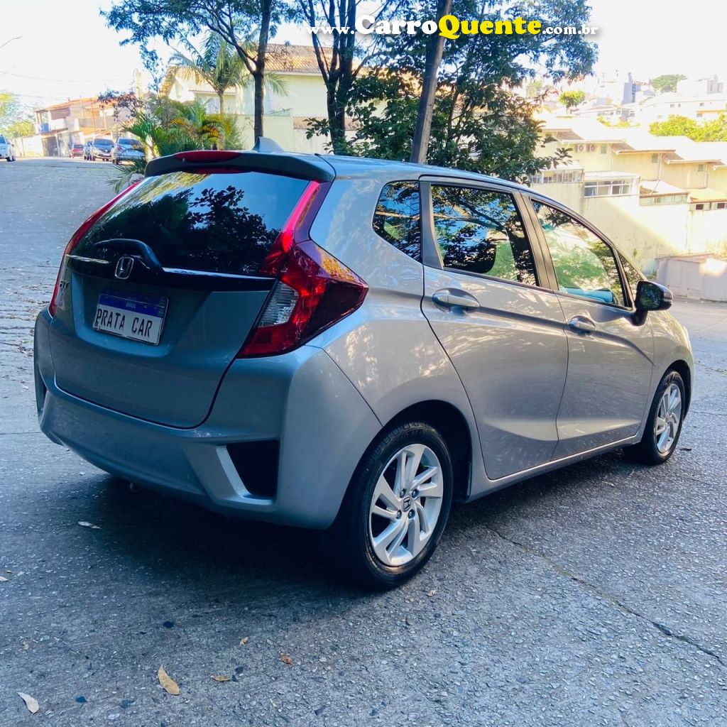 HONDA FIT 1.5 LX 16V 2017 - Loja