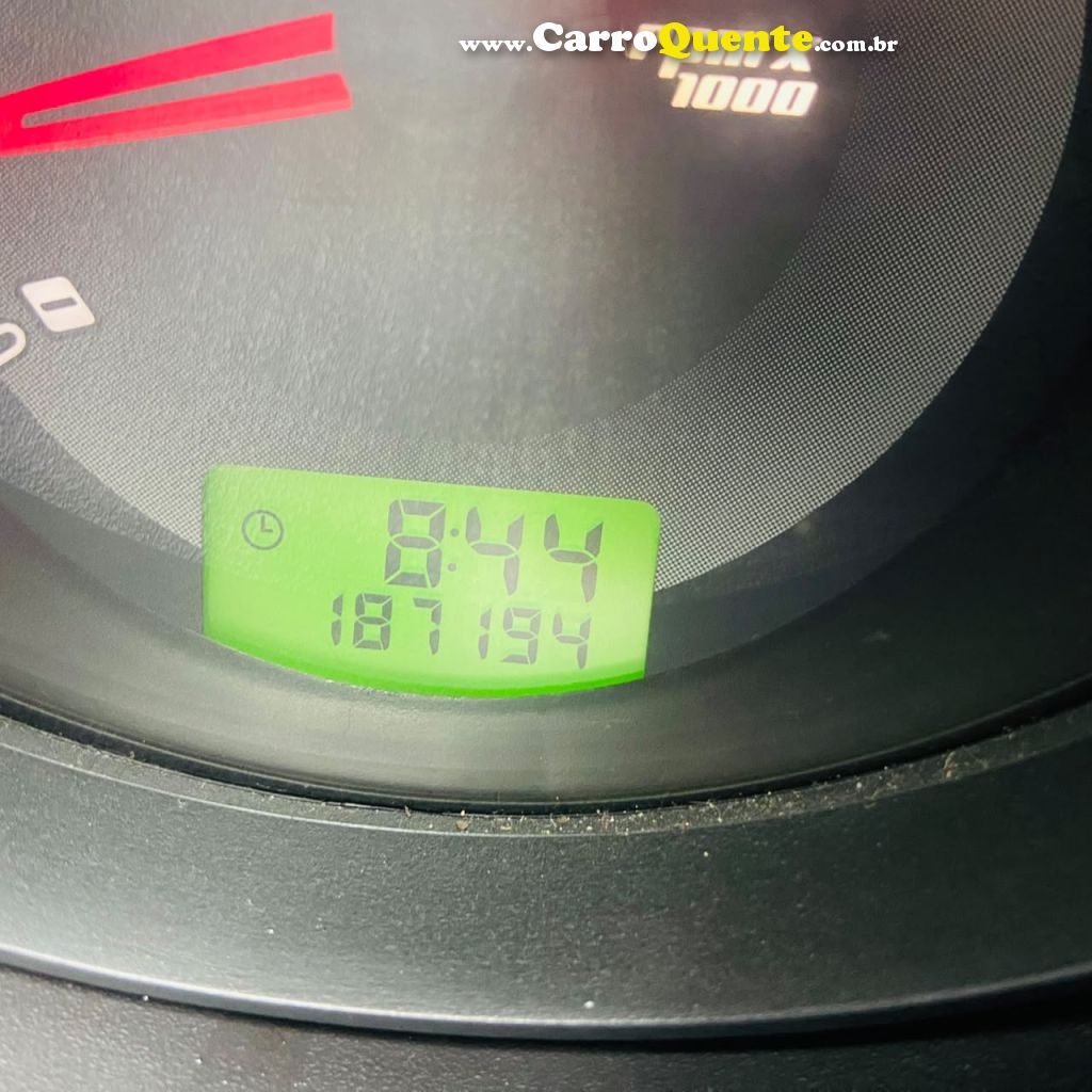 FORD FIESTA 1.6 MPI HATCH 8V 2011 - Loja