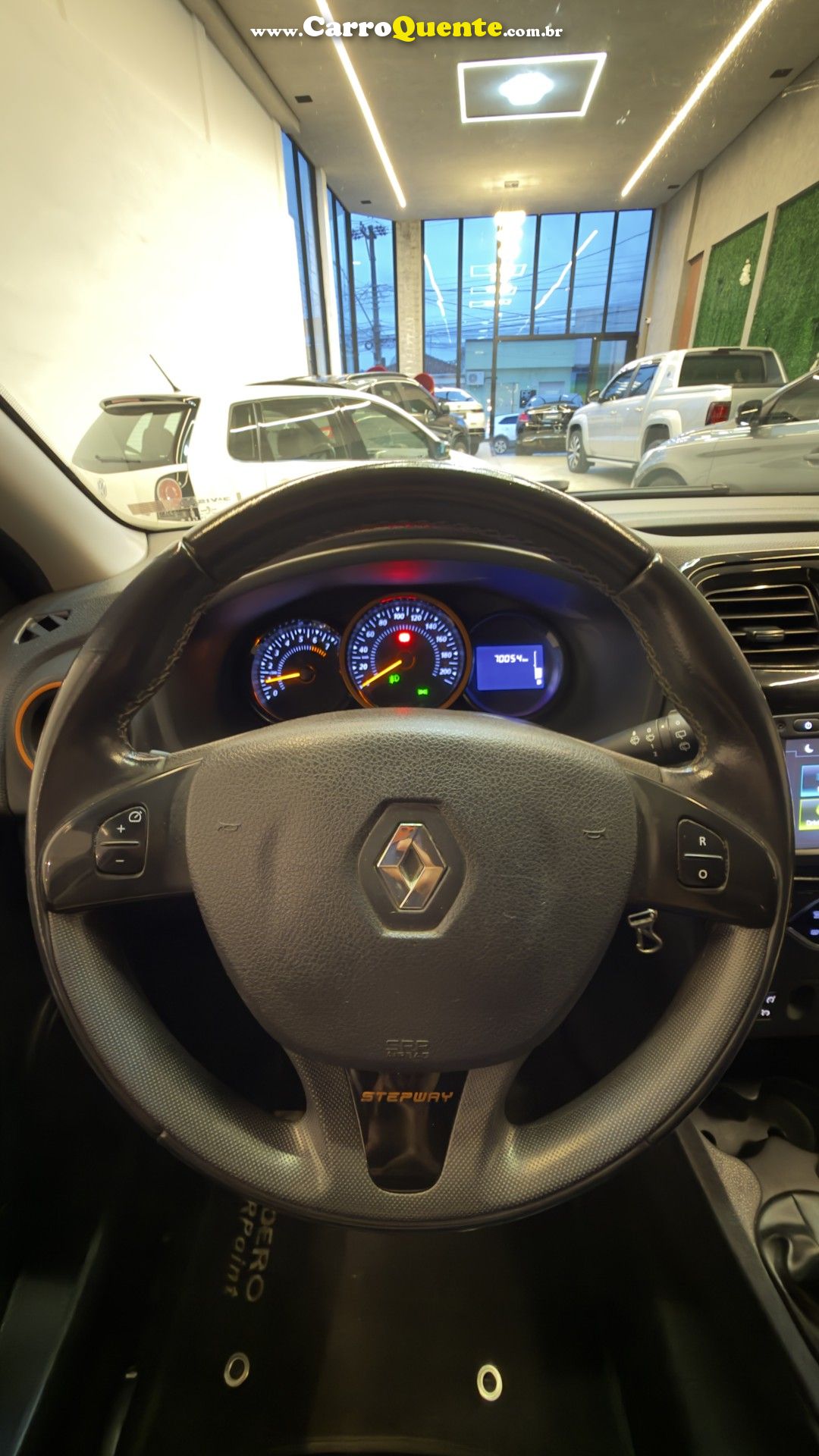 RENAULT   SANDERO STEPWAY FLEX 1.6 16V 5P   PRETO 2017 1.6 FLEX - Loja