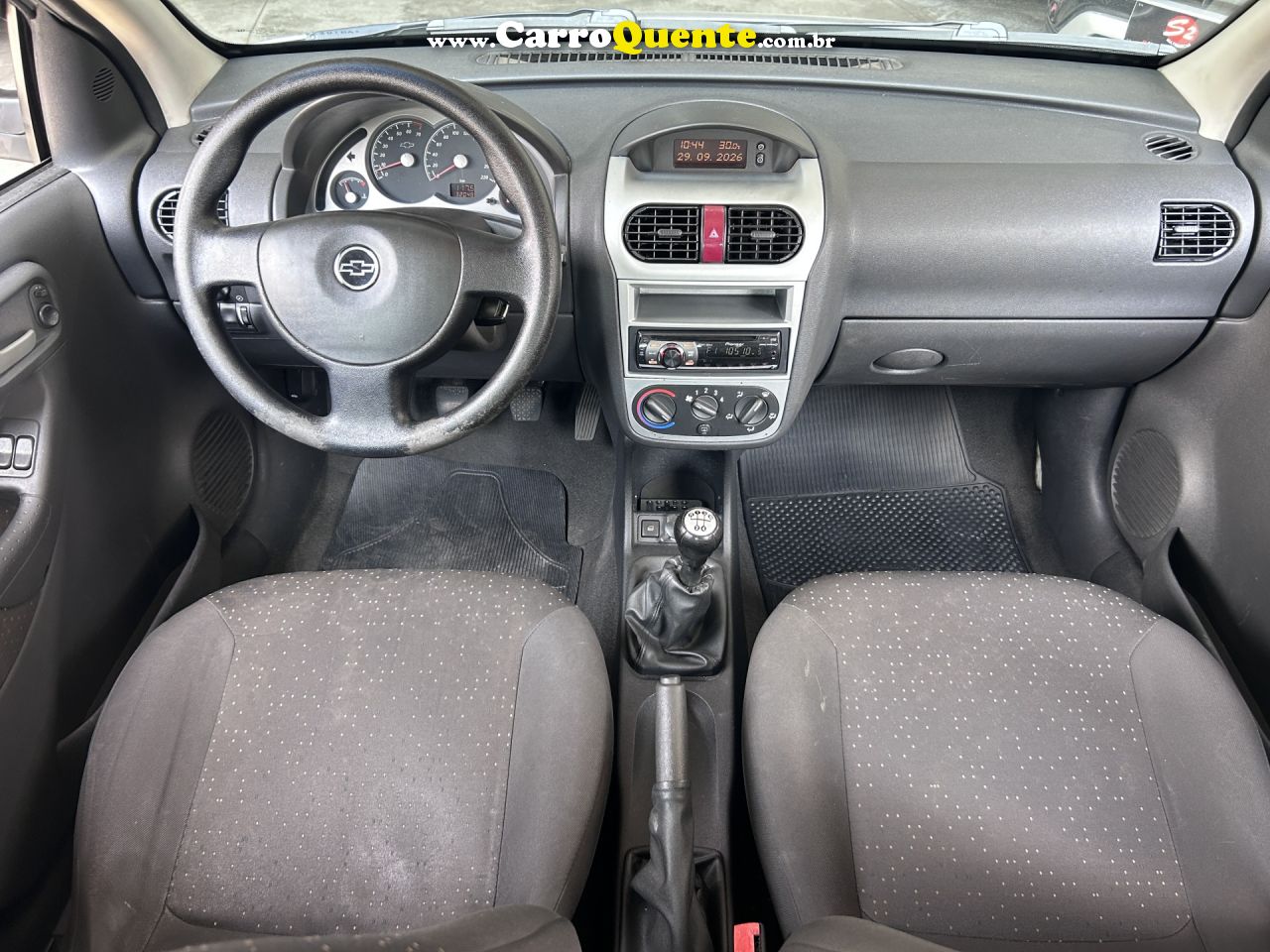 CHEVROLET   CORSA HAT. PREMIUM 1.4 8V ECONOFLEX 5P   PRATA 2010 1.4 GASOLINA - Loja