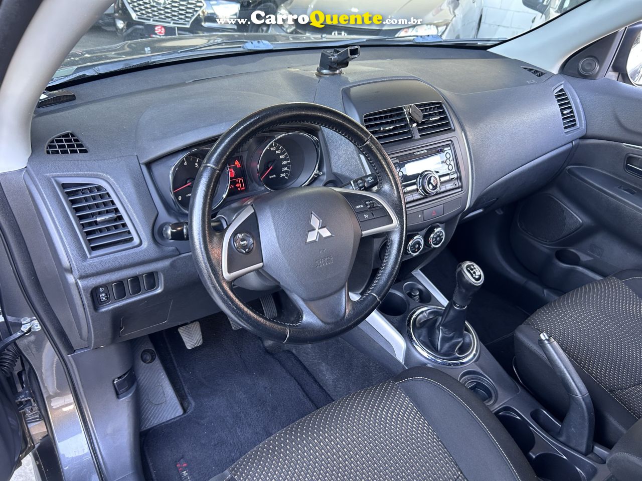 MITSUBISHI   ASX 2.0 16V 160CV MEC.   CINZA 2014 2.0 GASOLINA - Loja