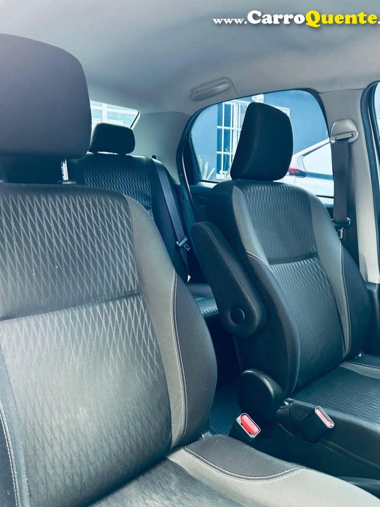 TOYOTA   ETIOS XS SEDAN 1.5 FLEX 16V 4P AUT.   PRATA 2018 1.5 FLEX - Loja