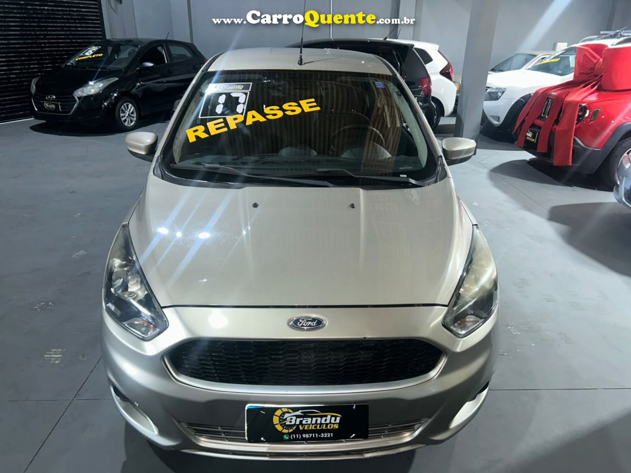 FORD   KA 1.0 SESE PLUS TIVCT FLEX 5P   PRATA 2017 1.0 FLEX - Loja