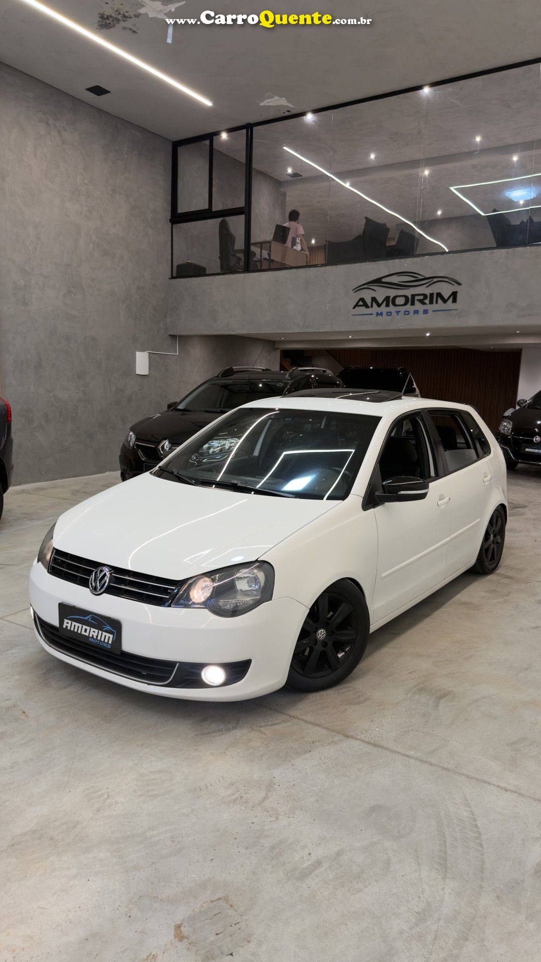 VOLKSWAGEN   POLO SPORTLINE I MOTION 1.6 T.FLEX 5P   BRANCO 2013 1.6 GASOLINA - Loja