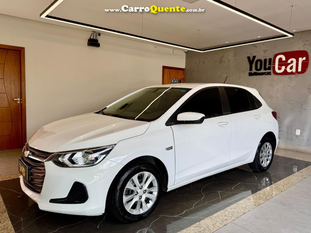 CHEVROLET   ONIX HATCH LT 1.0 12V FLEX 5P MEC.   BRANCO 2023 1.0 FLEX - Loja