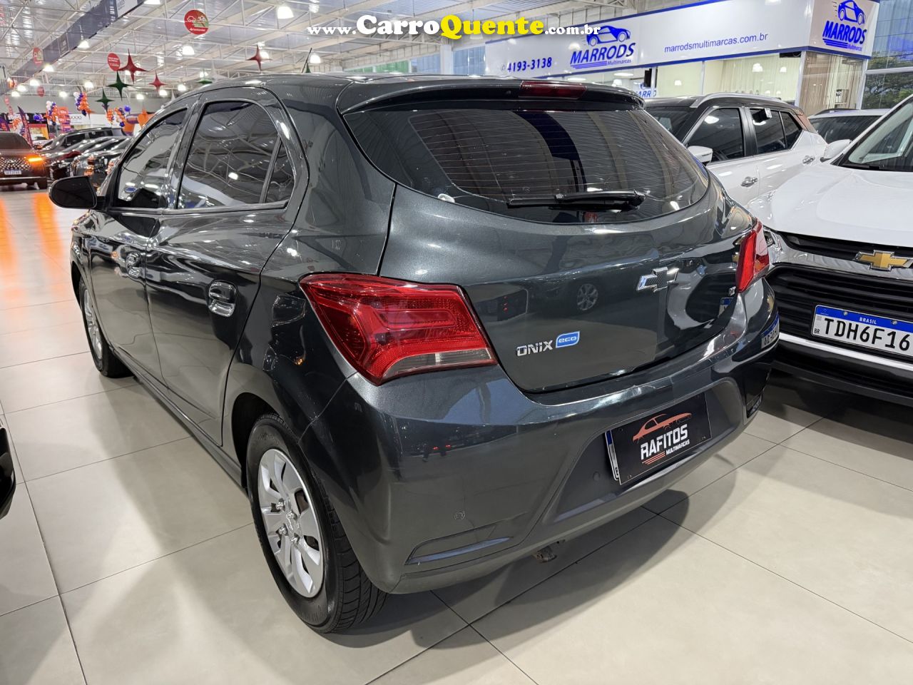CHEVROLET   ONIX HATCH LT 1.0 8V FLEXPOWER 5P MEC.   CINZA 2018 1.0 FLEX - Loja