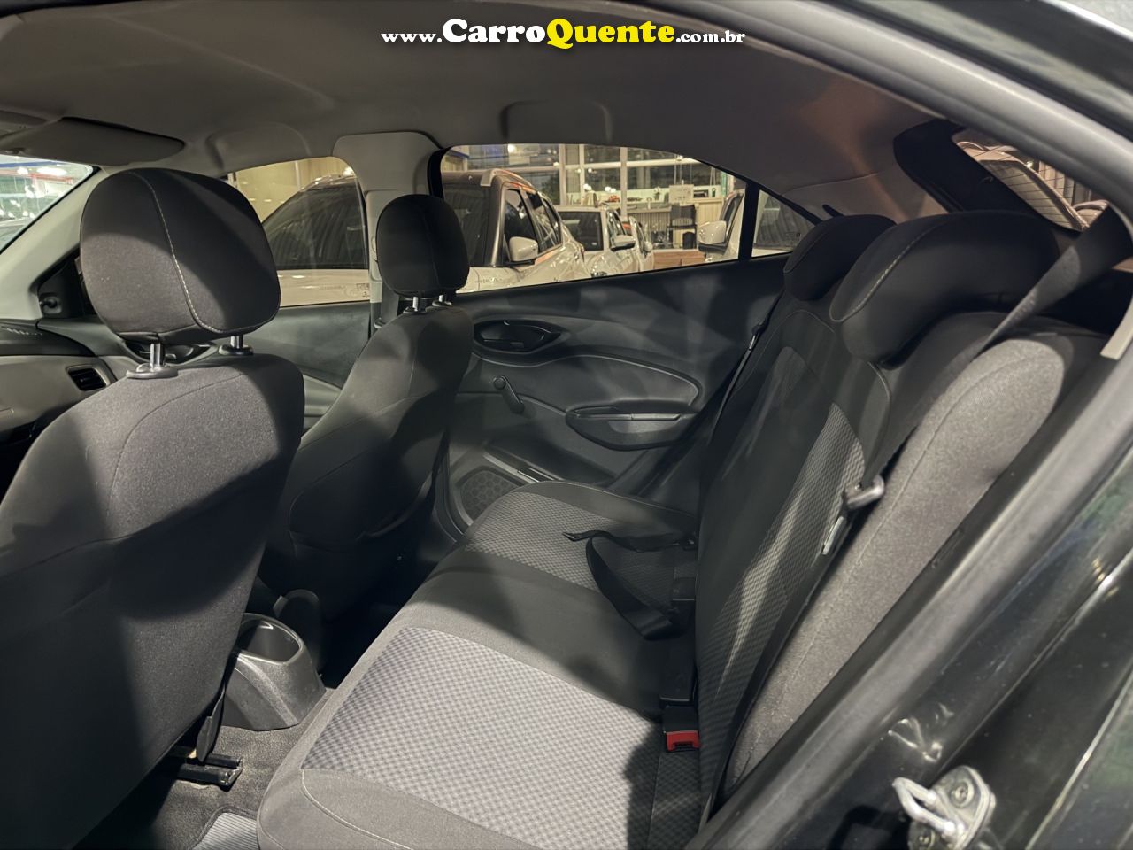 CHEVROLET   ONIX HATCH LT 1.0 8V FLEXPOWER 5P MEC.   CINZA 2018 1.0 FLEX - Loja