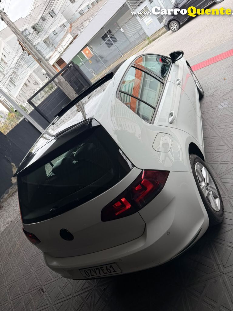 VOLKSWAGEN   GOLF COMFORTLINE 1.4 TSI 140CV AUT.   VERMELHO 2015 1.4 GASOLINA - Loja