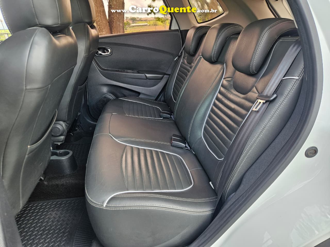 RENAULT   CAPTUR LIFE 1.6 16V FLEX 5P AUT.   BRANCO 2019 1.6 FLEX - Loja