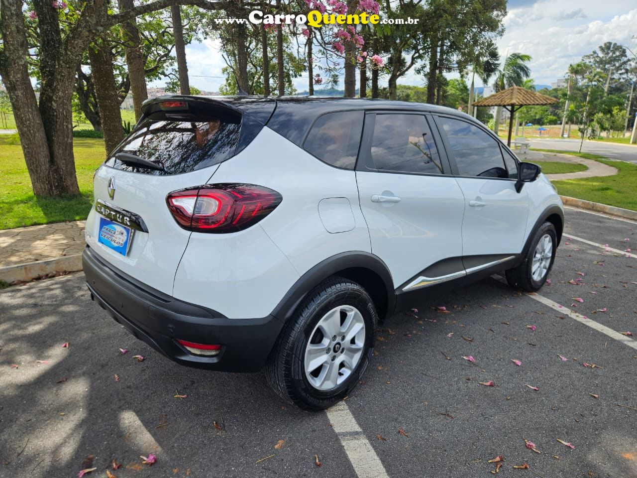 RENAULT   CAPTUR LIFE 1.6 16V FLEX 5P AUT.   BRANCO 2019 1.6 FLEX - Loja