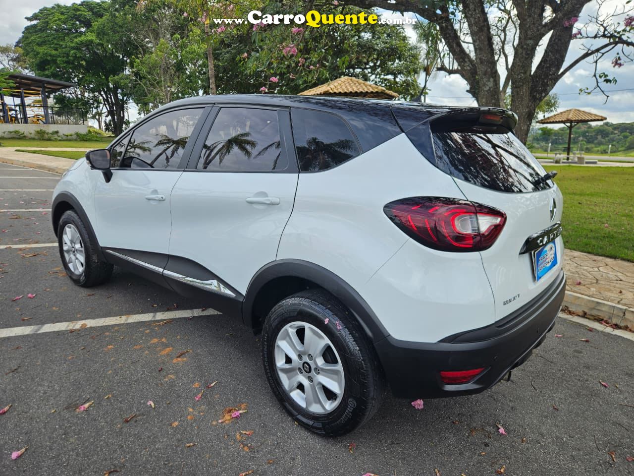RENAULT   CAPTUR LIFE 1.6 16V FLEX 5P AUT.   BRANCO 2019 1.6 FLEX - Loja