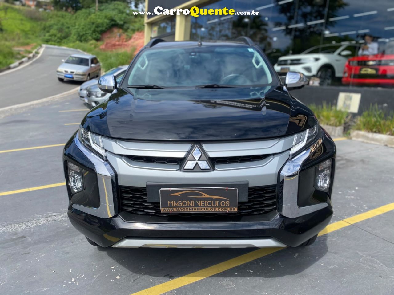 MITSUBISHI   L200 TRITON SPORT HPE 2.4 CD DIESEL AUT.   PRETO 2023 2.4 DIESEL - Loja