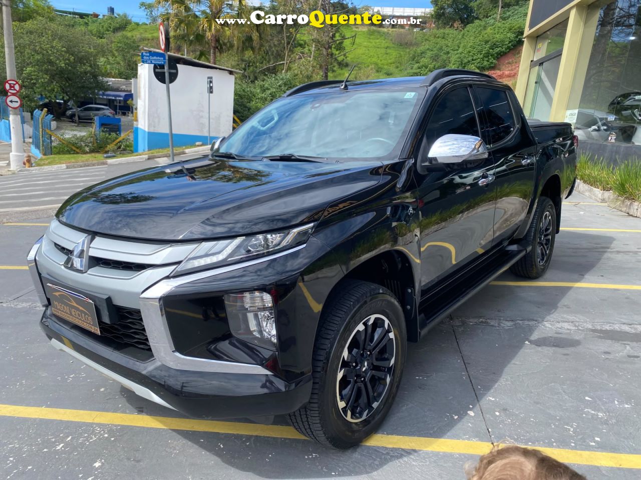 MITSUBISHI   L200 TRITON SPORT HPE 2.4 CD DIESEL AUT.   PRETO 2023 2.4 DIESEL - Loja