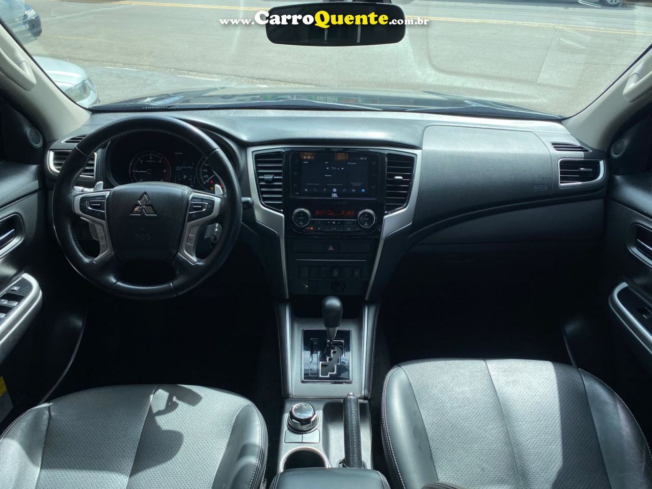 MITSUBISHI   L200 TRITON SPORT HPE 2.4 CD DIESEL AUT.   PRETO 2023 2.4 DIESEL - Loja