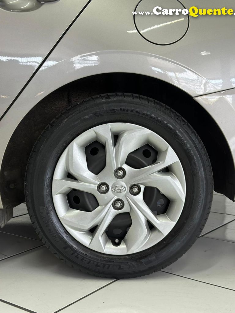 HYUNDAI   HB20S COMFORT 1.0  FLEX 12V MEC.   PRATA 2024 1.0 FLEX - Loja