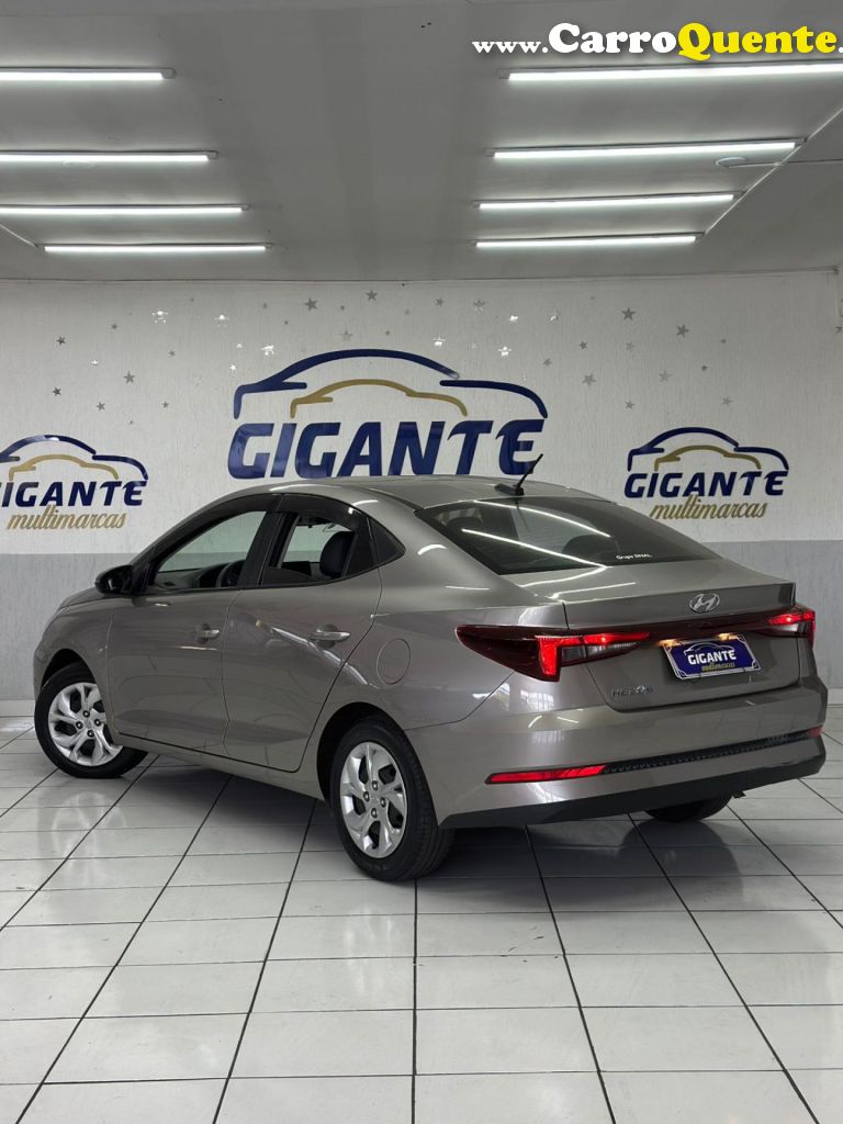 HYUNDAI   HB20S COMFORT 1.0  FLEX 12V MEC.   PRATA 2024 1.0 FLEX - Loja