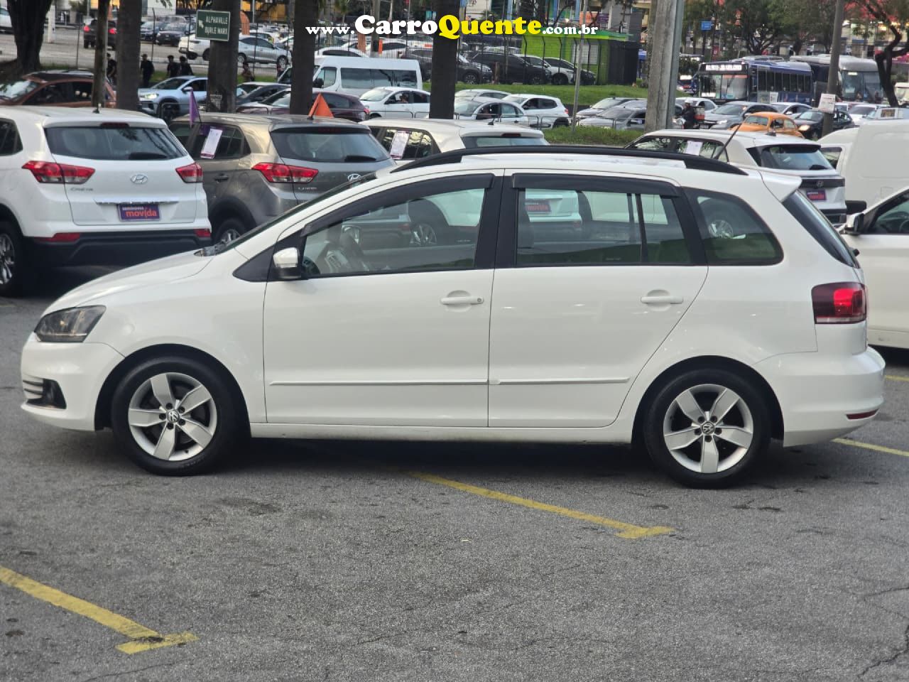 VOLKSWAGEN   SPACEFOX 1.6 TRENDLINE TOTAL FLEX 8V 5P   BRANCO 2019 1.6 FLEX - Loja