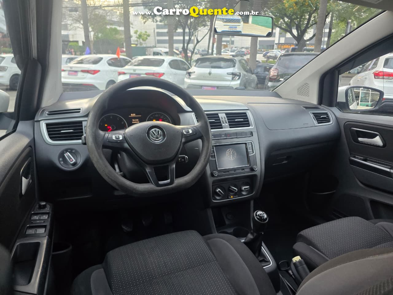 VOLKSWAGEN   SPACEFOX 1.6 TRENDLINE TOTAL FLEX 8V 5P   BRANCO 2019 1.6 FLEX - Loja