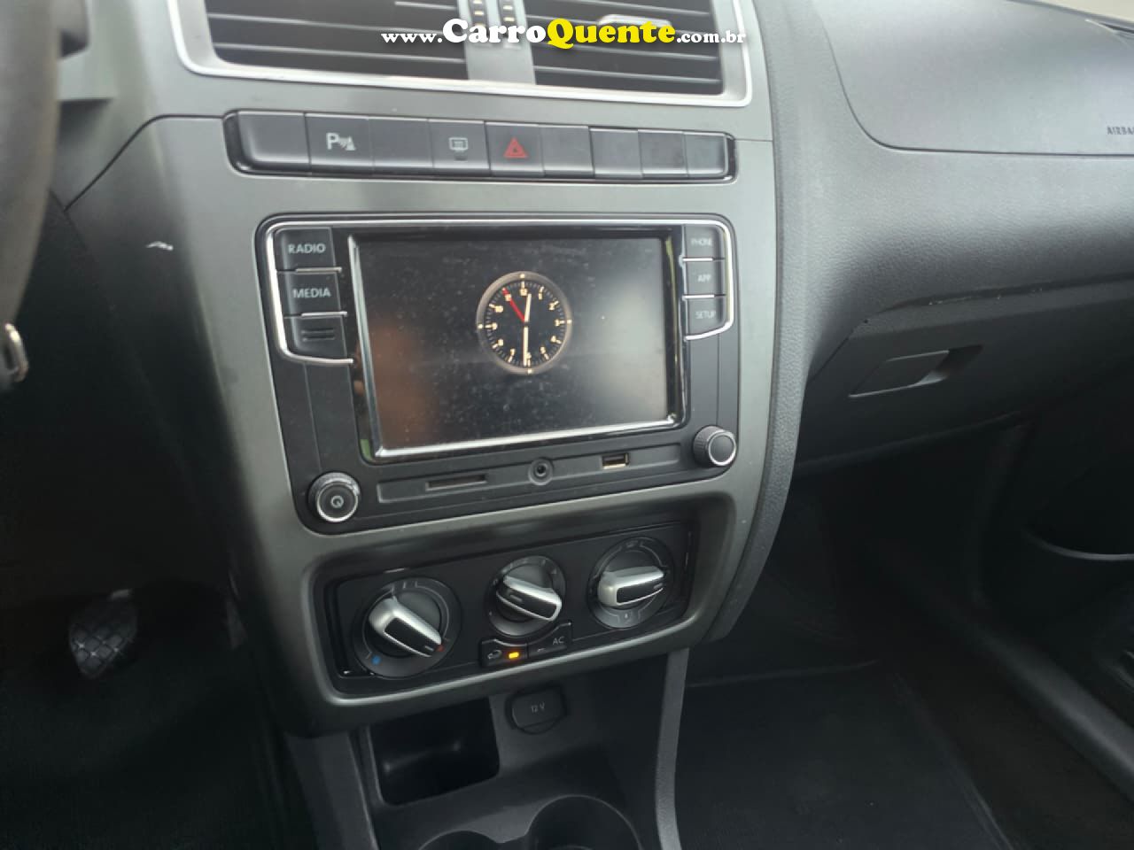 VOLKSWAGEN   SPACEFOX 1.6 TRENDLINE TOTAL FLEX 8V 5P   BRANCO 2019 1.6 FLEX - Loja