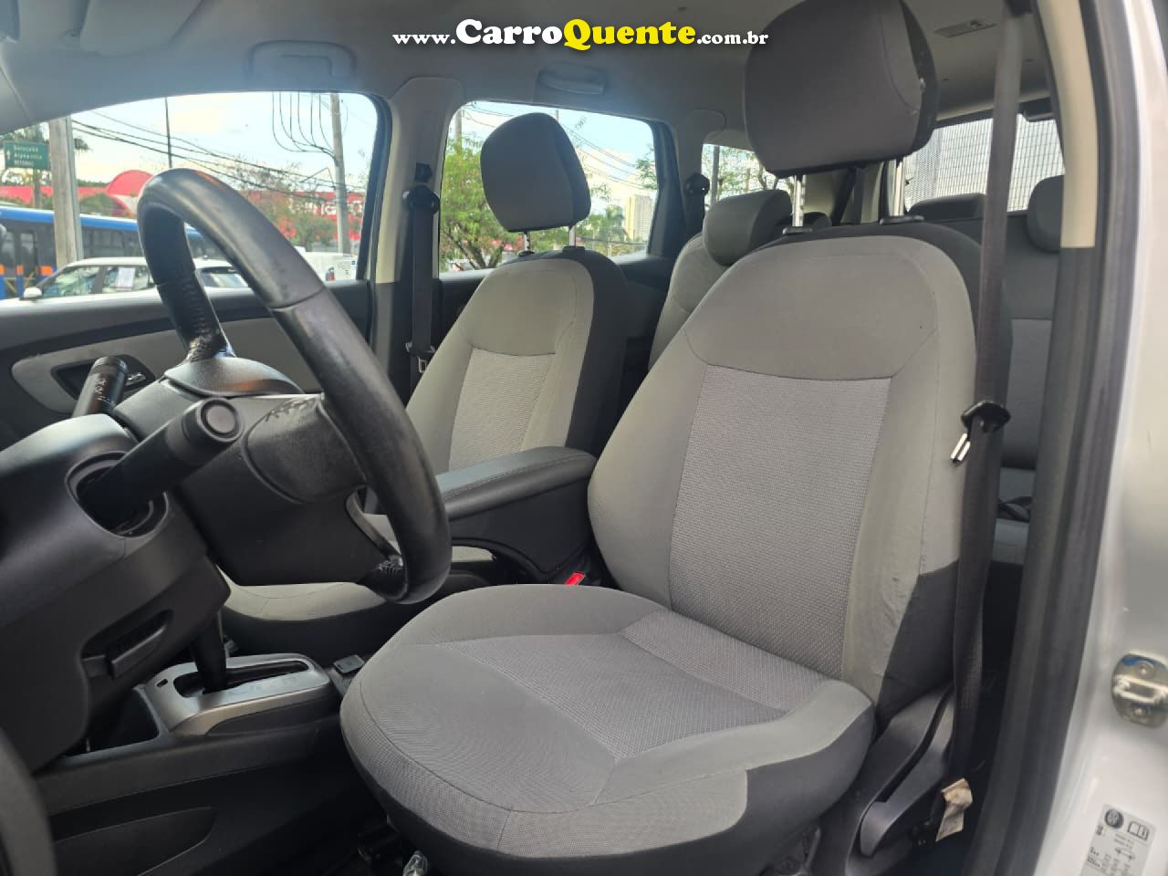 CHEVROLET   SPIN LTZ 1.8 8V ECONO.FLEX 5P AUT.   PRATA 2018 1.8 FLEX - Loja