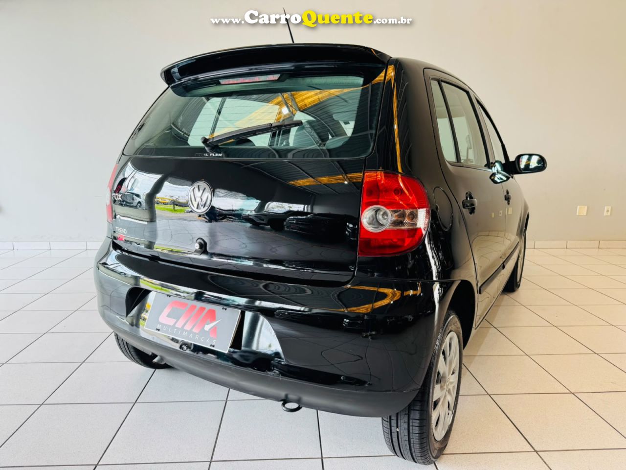 VOLKSWAGEN   FOX PLUS 1.0MI 1.0MI TOTAL FLEX 8V 4P   PRETO 2009 1.0 FLEX - Loja
